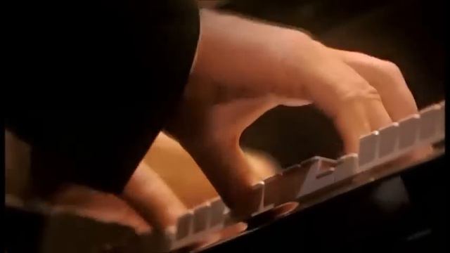 Beethoven | Piano Sonata No. 10 in G major | Daniel Barenboim смотреть онлайн