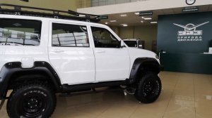 Тюнинг УАЗ Патриот {4K} от компании УАЗ Центр, в обвесе  BMS