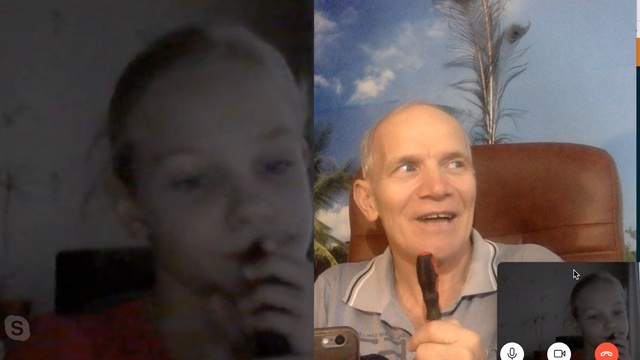 Сегодня растоптали поездом очки!