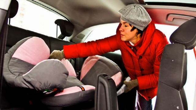 Обзор автомобиля Audi A1 смотреть онлайн