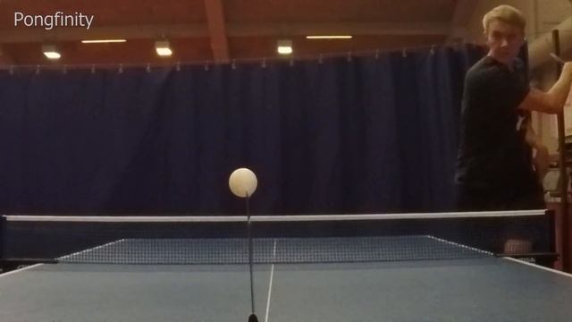 Split a Ball by Hitting it at a Knife смотреть онлайн