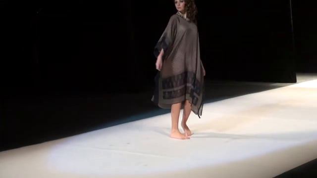 Ирина Казак показ HD на LRFW 30 ноября 2013 г. смотреть онлайн