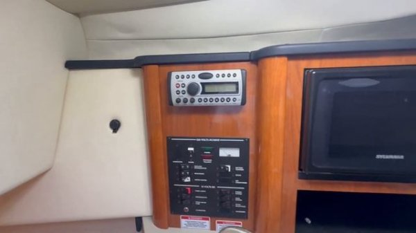 Coastal Boat Sales: 2007 Sea Ray 245 Sundancer