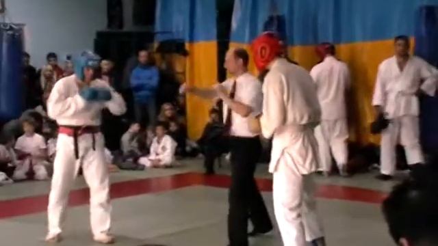 Чемпионат Днепропетровска по Рукопашному бою 2009 Алексей Максимчук смотреть онлайн