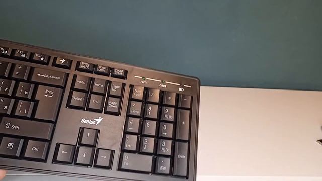 Обзор Genius SMART KM 8200 кастомизируемый комплект клавиатура мышь смотреть онлайн