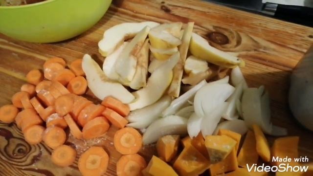 Ароматная курочка с айвой в духовке смотреть онлайн