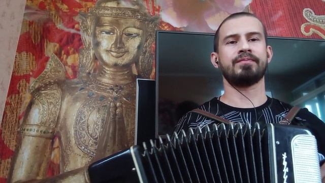 Om Tare Tuttare Ture Soha мантра на баяне смотреть онлайн