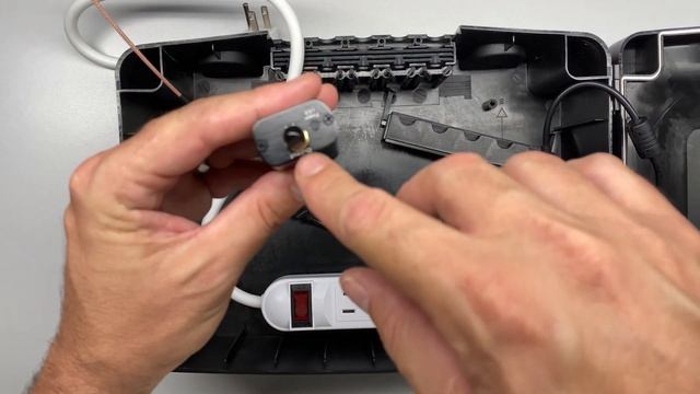 Downloading Live Images from Satellites in Outer Space - GOES receiver смотреть онлайн