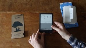 Обзор распаковка e-ink ридера Amazon Kindle 11