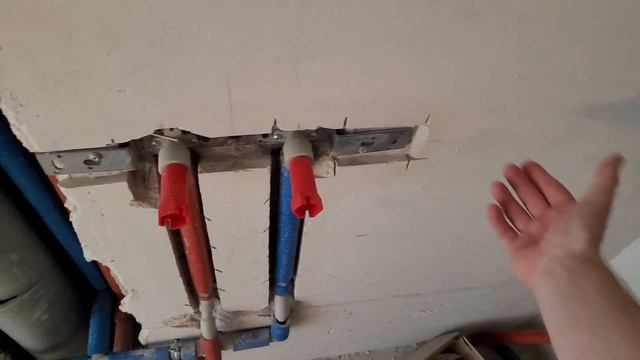 Разводка труб ДО штукатурки или ПОСЛЕ? А электрику? Ошибки ремонта.