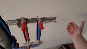 Разводка труб ДО штукатурки или ПОСЛЕ? А электрику? Ошибки ремонта.