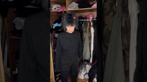 Света и злой Лерой! Дух в кладовке! Часть 1! Страшилки от Светы