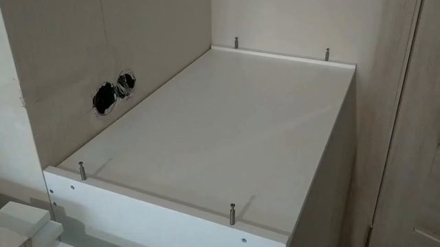 Кухня для квартиры-студии своими руками: установка плиты, стол и полки. Kitchen for small apartment смотреть онлайн