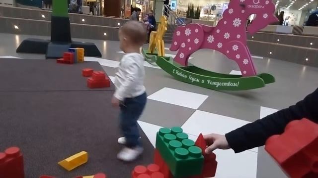 Детская площадка ТРЦ Акварель смотреть онлайн