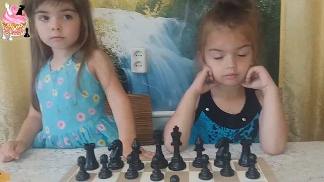 Красивый и быстрый Мат в ШАХМАТАХ. Мат ЛЕГАЛЯ или Жертва Ферзя ради Мата. Шахматы для Малышей. смотреть онлайн