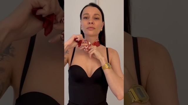 Цветок из платка. Красивый способ завязать платок на шею ? смотреть онлайн