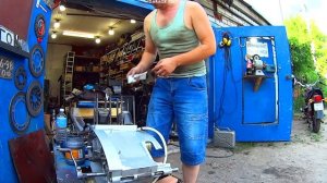 ОТ ДВИГАТЕЛЯ НАГРЕВАЕТСЯ КАТУШКА НА УРАЛЕ.