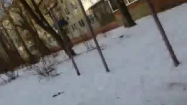 Зимний влог. Прямой репортаж с детской площадки:) смотреть онлайн