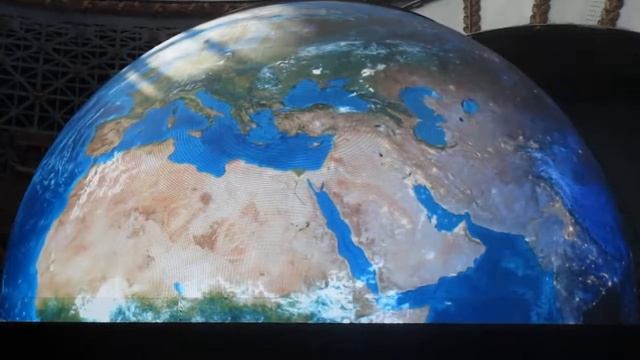 Макет планеты Земля на ВДНХ в павильоне Космос смотреть онлайн