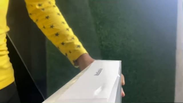 Macbook Air (2020) unboxing смотреть онлайн