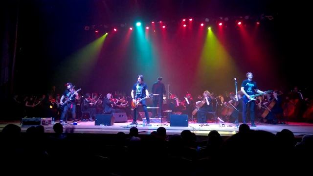 4K-видео на Lumia 930 со звуком Lumia Rich Recording: пример с концерта (camera Test)