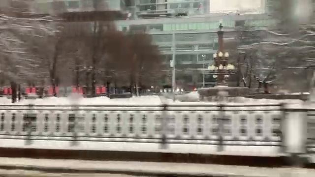 Поездка на электробусе М53 от ВДНХ главный вход до метро Трубная и до ВДНХ главный вход. смотреть онлайн