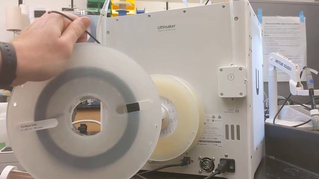 SOP - 3D Printer: Changing Filament Spool Mid Print (Ultimaker s3) смотреть онлайн