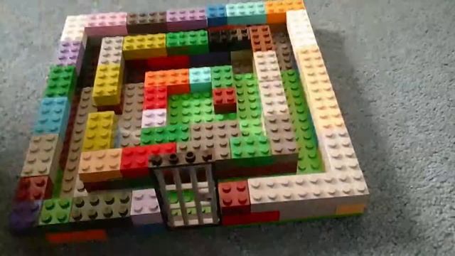 The snake Maze смотреть онлайн