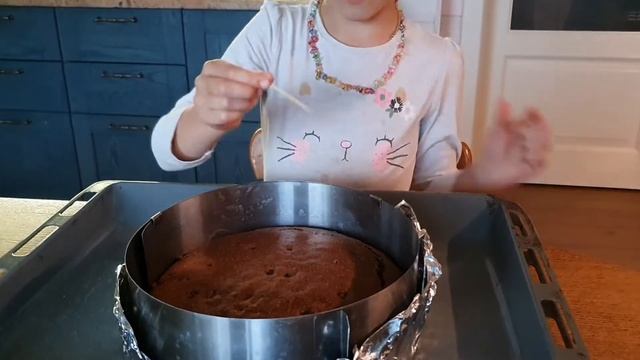 Вкусный торт на огуречном рассоле! Вегетарианский торт! смотреть онлайн