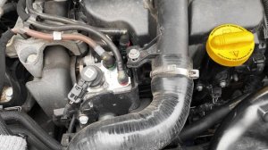 Считать шильду двигателя 1.5 dci рено Clio без суеты и разборов/номер двигателя к9к, где находится.