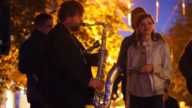 MC Klych & Стас Майнугин, Ксения Кузнецова - на ул.Кирова (20.09.2015) смотреть онлайн