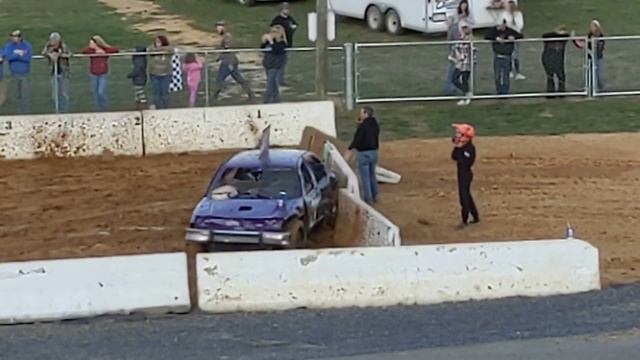 V6 PILE-UPS - Port Royal PA SpeedWay Demolition Derby Heat 3 - October 3, 2020 смотреть онлайн