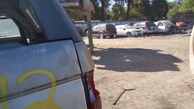 1985 Ford Bronco 1987 Nissan 300ZX 1951-53 Plymouth CRANBROOK Overdrive meets my CRUSHER.??? смотреть онлайн