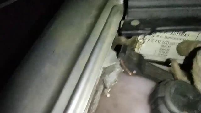 нива шевроле - номер кузова, идентиффиеационный номер (vin) , номер двигателя.