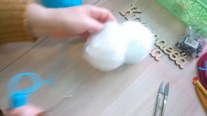 Снегурочка крючком//Автор И. Кистаева//МК, часть 1//Ручка (2 детали).