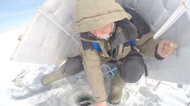 Реальная рыбалка 19 февраля Часть 5 Маныч 2021 год. смотреть онлайн