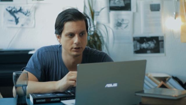 I made AI write my next novel смотреть онлайн