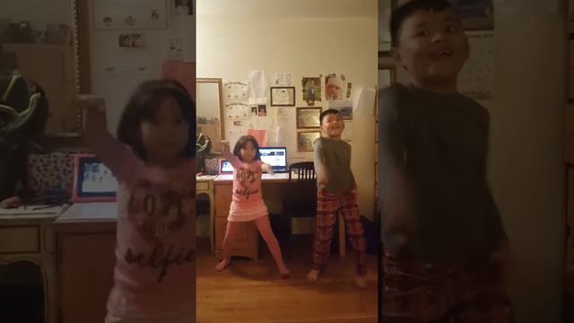 Pen Pineapple Apple Pen Dance By Nathanthalia