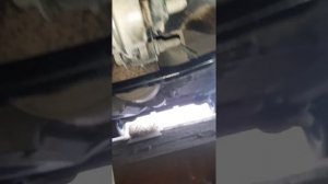 стук при трогании.