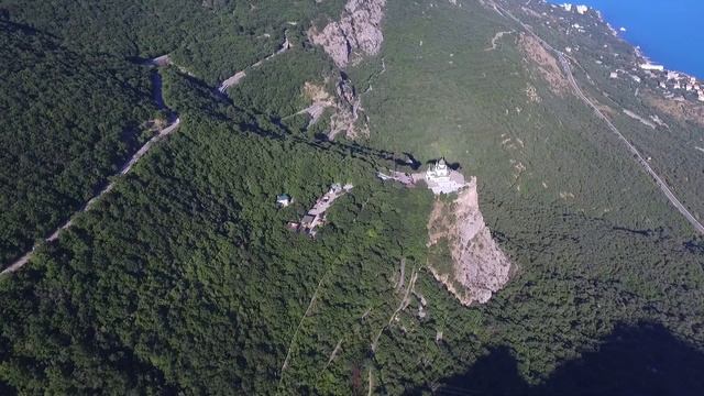 Копия видео "Байдарская долина, июль 2017" смотреть онлайн