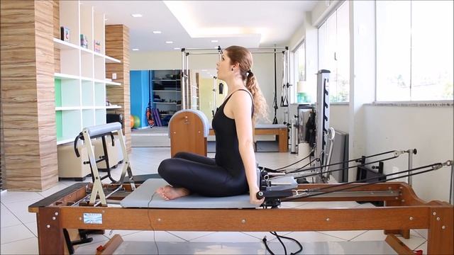REFORMER PILATES -Aula 5 - Forma Pilates смотреть онлайн