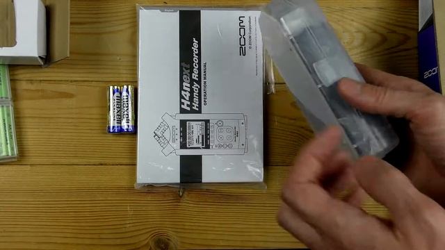 Zoom H4n распаковка