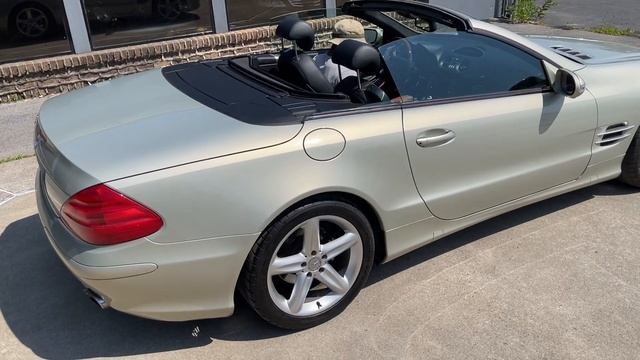 Mercedes Benz 2003 SL500 Top Operation