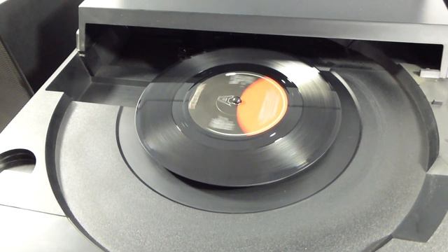 Play test of Sharp VZ-1600 Linear Tracking Tonearm Stereo смотреть онлайн