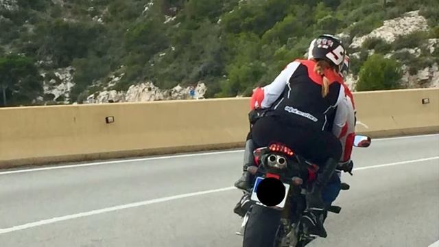 Honda Cbr 1000 Rr 2007 1/12