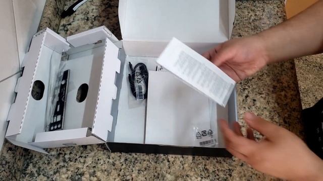 ASUS TUF B450 PRO II - Unboxing смотреть онлайн