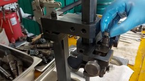 Пьезофорсунка BOSCH. Разборка и сборка форсунки. Краткий обзор по ремонту и диагностики.