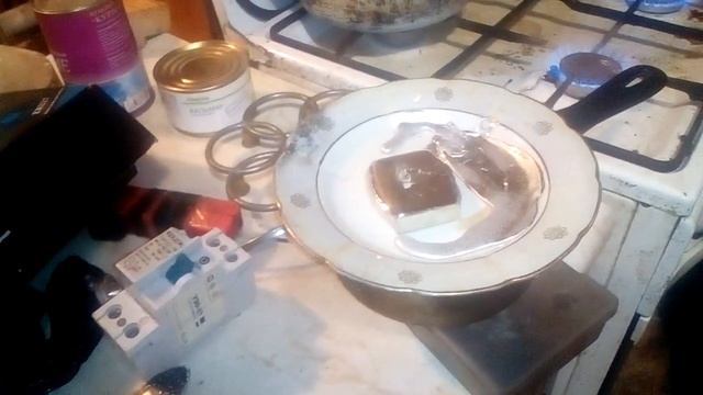 Литье свинца, олова в бумажную форму. смотреть онлайн