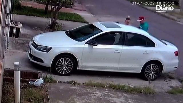 Tentativa de homicídio contra 'Trafigata de Curitiba' é flagrada por câmeras de segurança смотреть онлайн