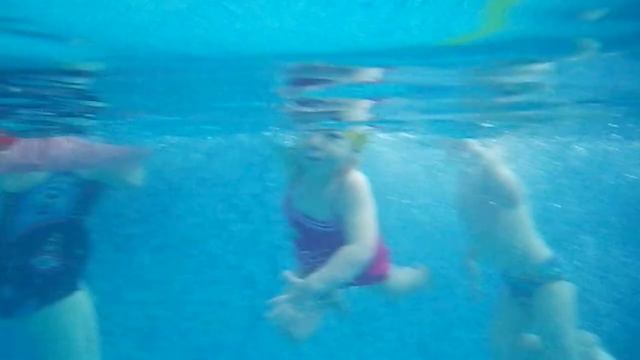 Большой бассейн Даша Кирилл смотреть онлайн